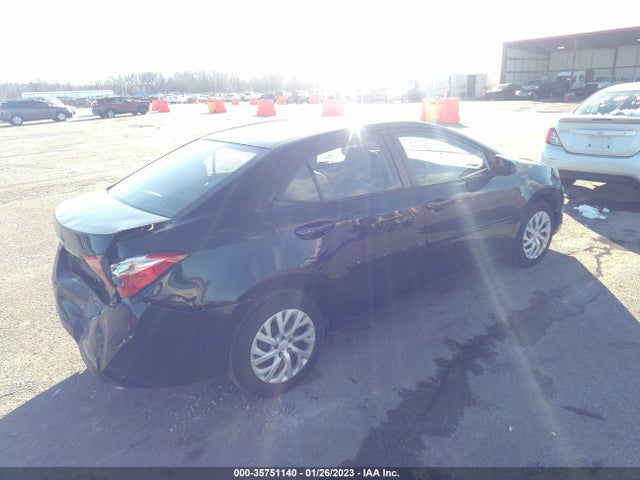 2018 Toyota Corolla, VIN: 5YFBURHE4JP775622