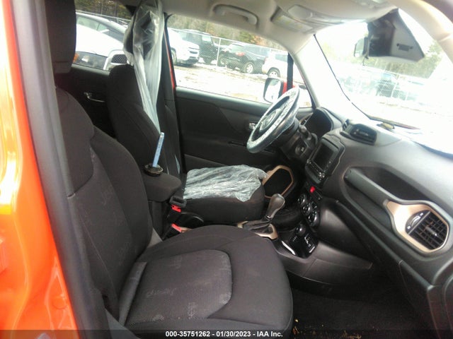 2015 Jeep Renegade, VIN: ZACCJBBT3FPB37272