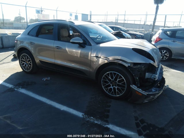 2018 Porsche Macan, VIN: WP1AA2A50JLB01982