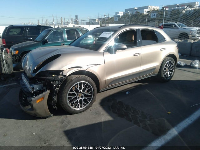 2018 Porsche Macan, VIN: WP1AA2A50JLB01982