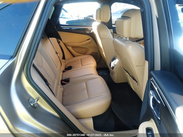 2018 Porsche Macan, VIN: WP1AA2A50JLB01982