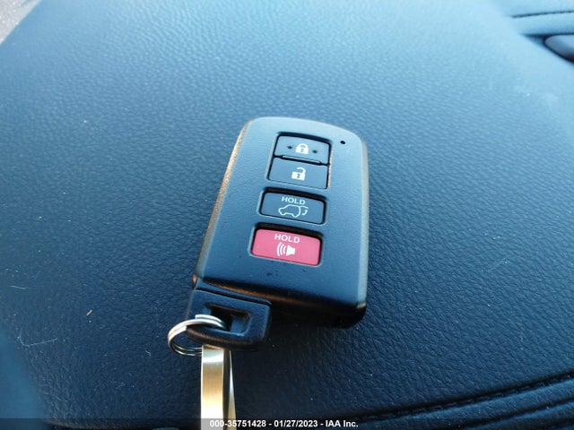 2019 Toyota Highlander, VIN: 5TDDZRFH3KS938275