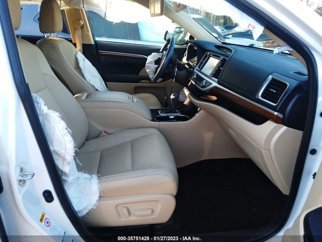 2019 Toyota Highlander, VIN: 5TDDZRFH3KS938275