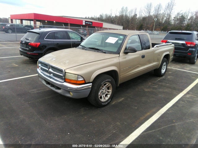 Dodge Dakota 2002 1B7GL42X32S538576 Image 2