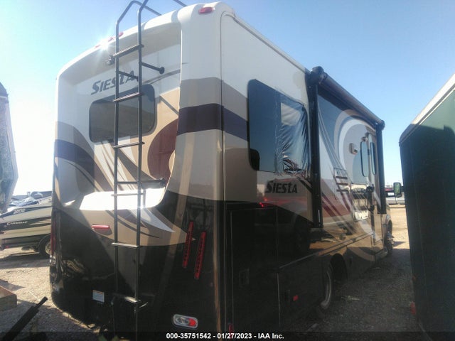 2015 Mercedes-Benz Sprinter, VIN: WDAPF4CC7F9600824