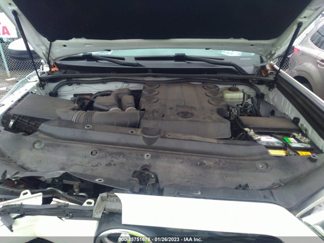 2015 Toyota 4Runner, VIN: JTEBU5JR5F5204470