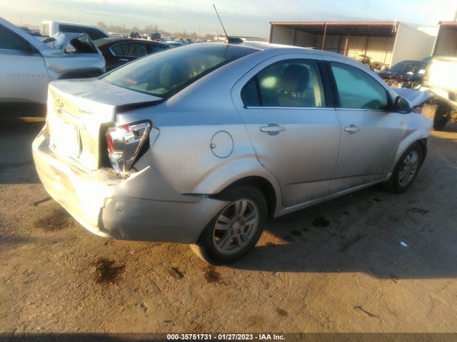 Chevrolet SONIC LT 2016 1G1JC5SH4G4164746 Image 5