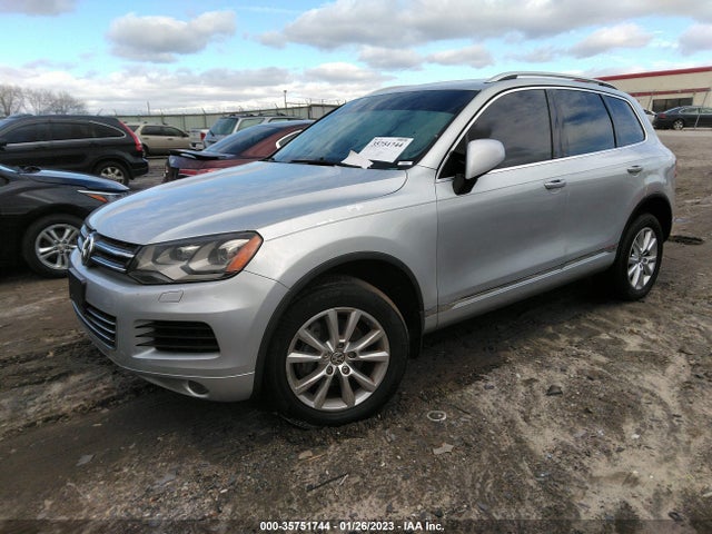 WVGEF9BP9ED002229 Volkswagen Touareg Sport