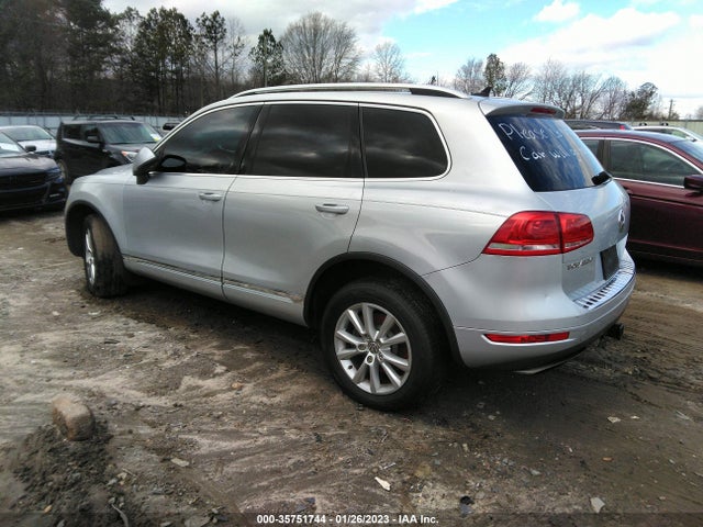 WVGEF9BP9ED002229 Volkswagen Touareg Sport