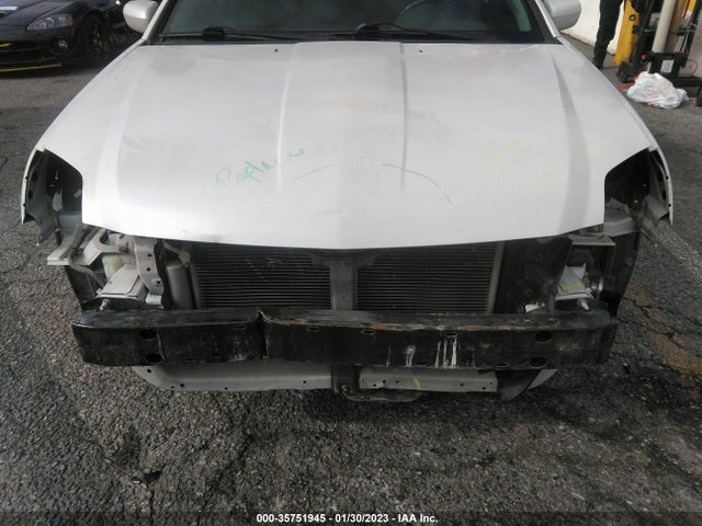 2011 MITSUBISHI GALANT FE VIN: 4A32B2FF8BE011504