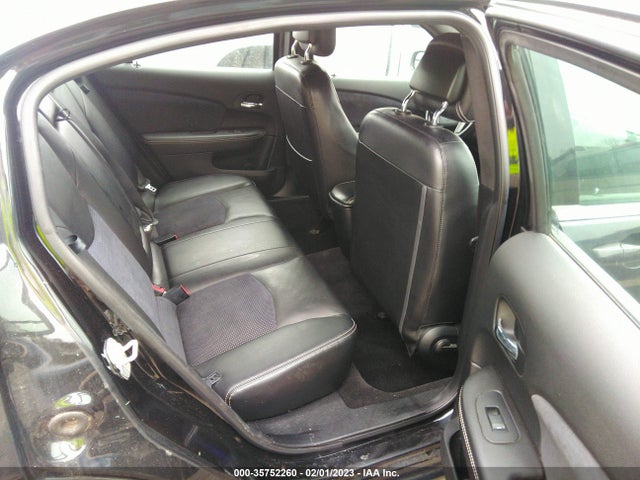 1C3CCBHGXCN305213 Chrysler 200 S