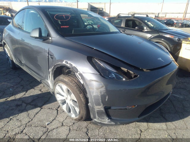 Tesla Model Y Long Range 2023 7SAYGAEE6PF596397 Image 6