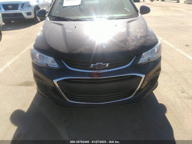 Chevrolet SONIC LS 2018 1G1JA5SH8J4115935 Image 7