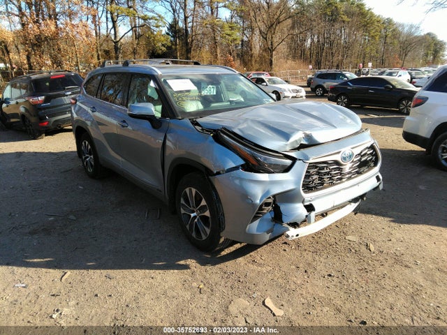 2022 Toyota Highlander, VIN: 5TDGBRCH2NS094983