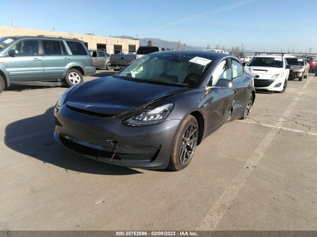 2019 Tesla 3, VIN: 5YJ3E1EB7KF390727