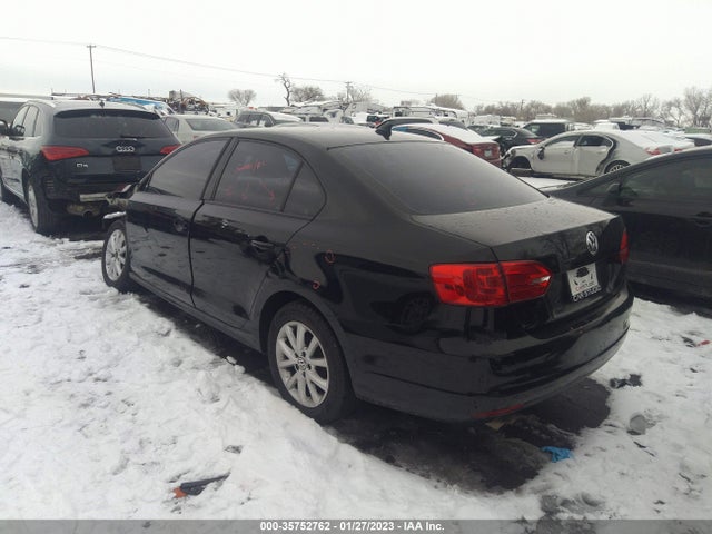 2011 VOLKSWAGEN JETTA SEDAN SE W VIN: 3VWDZ7AJ5BM349692