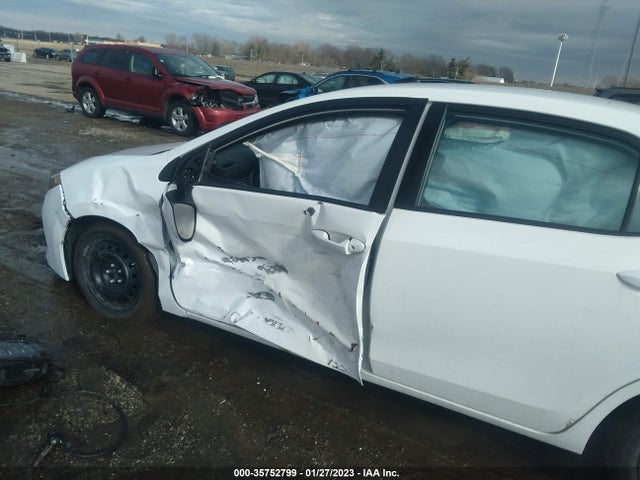 2019 Toyota Corolla, VIN: 2T1BURHE0KC151074