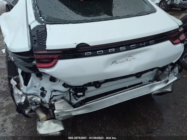 2018 Porsche Panamera, VIN: WP0AA2A73JL116768