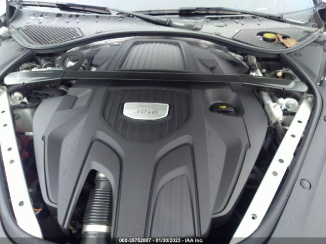 WP0AA2A73JL116768 Porsche Panamera