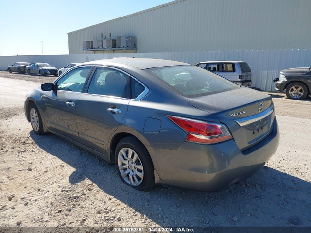 Nissan Altima 2.5 S 2015 1N4AL3AP9FN871604 Image 3