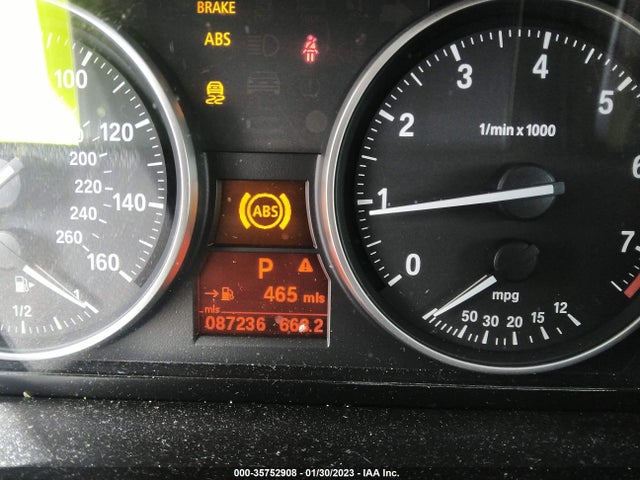35752908 :رقم المزاد ، WBAVM1C54FV318199 vin ، 2015 Bmw X1 Sdrive28i مزاد بيع