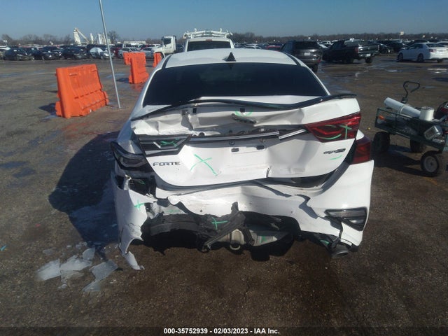 2020 KIA FORTE GT LINE VIN: 3KPF34AD7LE247859