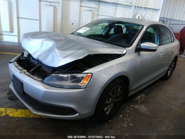 3VWDP7AJ3CM405507 Volkswagen Jetta Sedan Se W