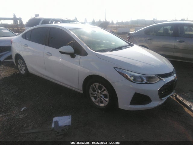 2019 Chevrolet Cruze, VIN: 1G1BJ5SM7K7105219