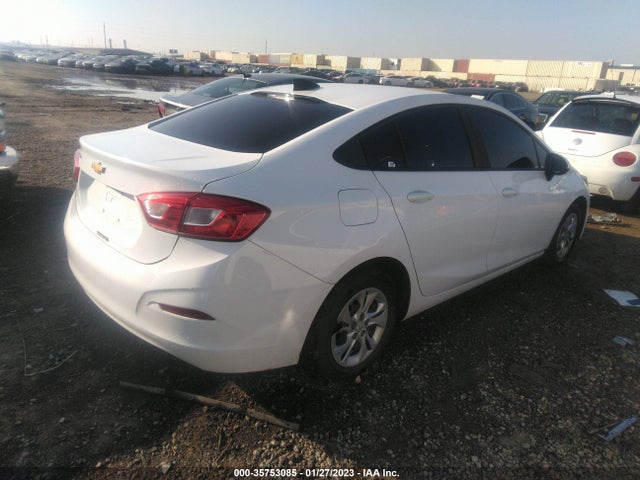 2019 Chevrolet Cruze, VIN: 1G1BJ5SM7K7105219