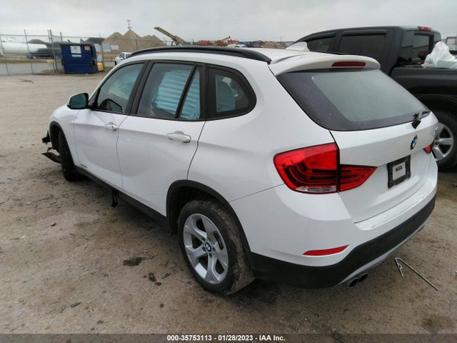 BMW X1 Sdrive28i 2015 WBAVM1C55FV318339 Image 3