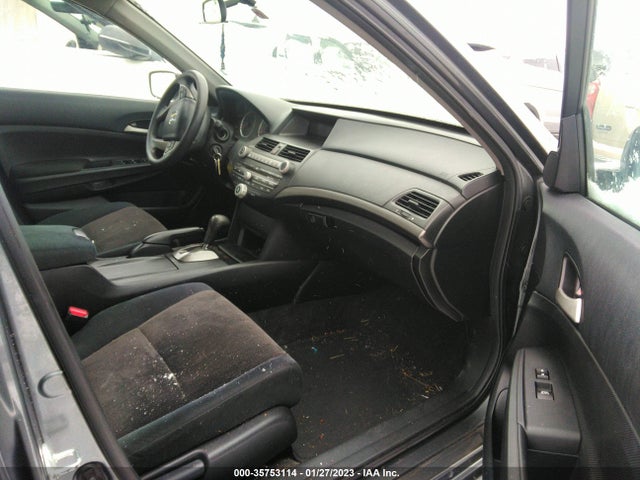 2010 HONDA ACCORD SDN LX-P VIN: 1HGCP2F48AA058675