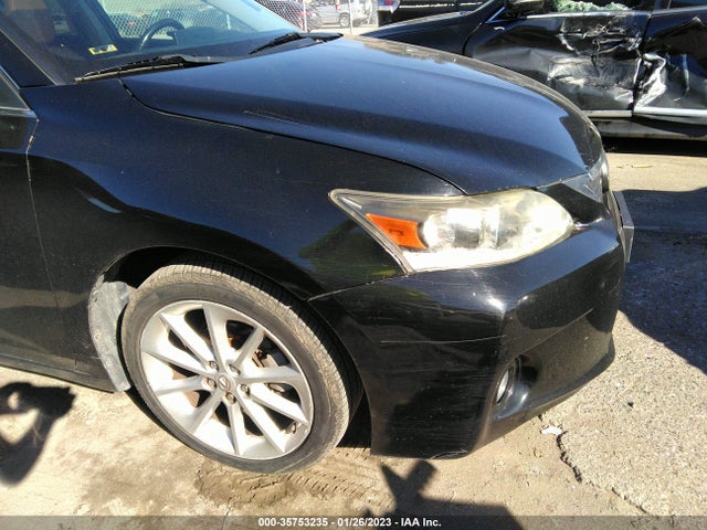 Lexus CT 200H 2012 JTHKD5BH9C2090205 Image 6