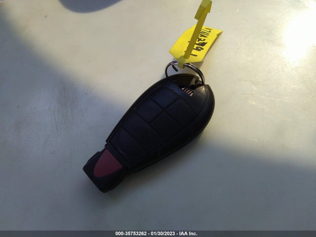 Chrysler 300 Limited 2008 2C3KA33G48H220804 Image 3
