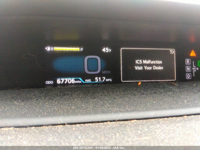2017 Toyota Prius, VIN: JTDKARFU6H3543352