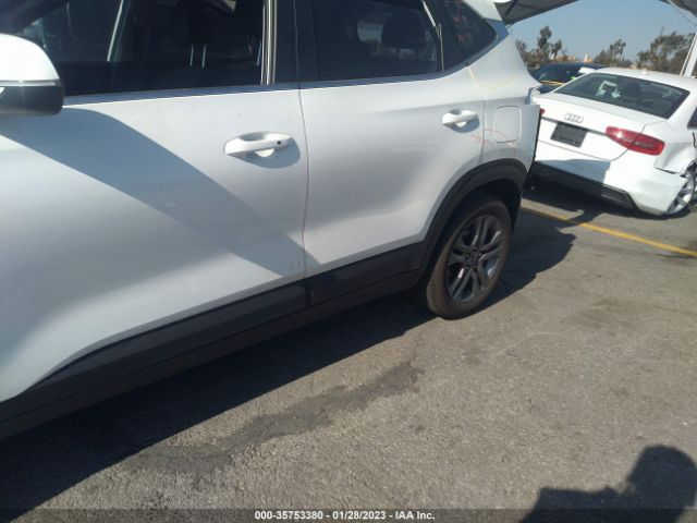 KNDEU2AA6P7394781 KIA SELTOS S