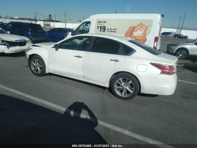 2015 NISSAN ALTIMA 2.5 SV VIN: 1N4AL3AP7FC242273