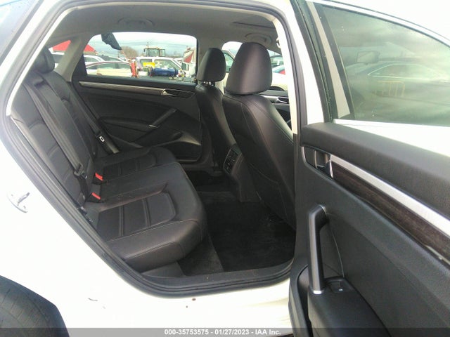 Volkswagen Passat 2.0t Se 2018 1VWBA7A30JC008619 Image 9