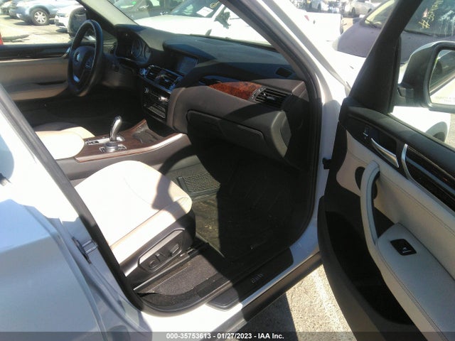 2017 BMW X3 SDRIVE28I VIN: 5UXWZ7C3XH0V87235
