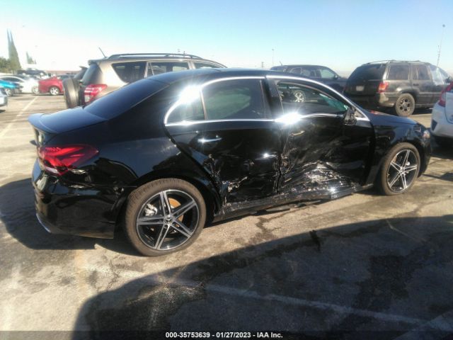 W1K3G4EB9NJ333735 Mercedes-Benz A-class A 220
