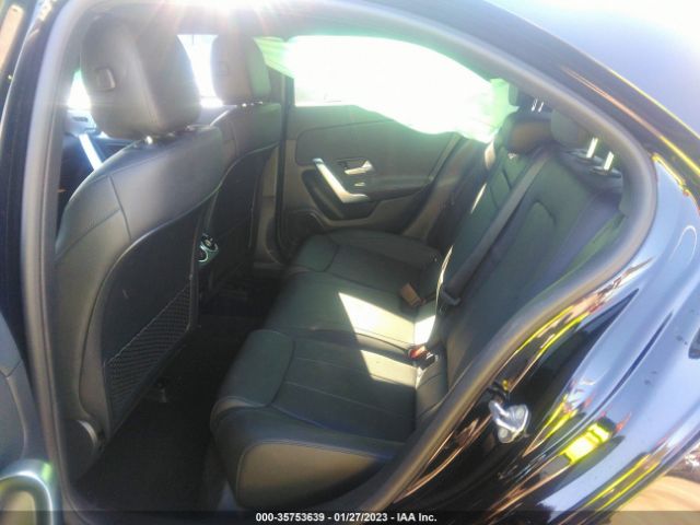 W1K3G4EB9NJ333735 Mercedes-Benz A-class A 220