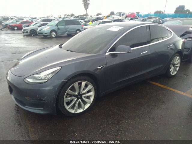 Tesla Model 3 Long Range 2020 5YJ3E1EB5LF720415 Image 2