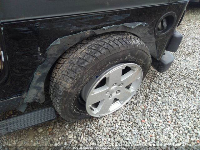 1J4FA49S92P766736 Jeep Wrangler Sport