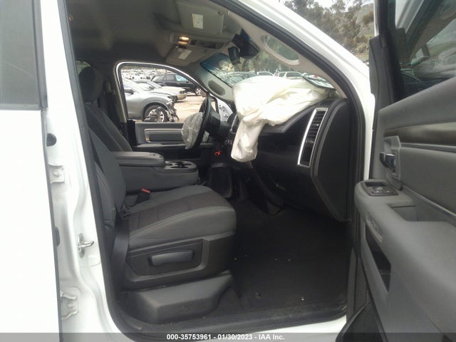 2015 RAM 1500 BIG HORN VIN: 1C6RR6GT4FS628969