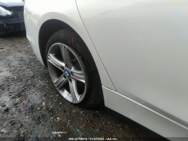 WBA3C1C53FK119687 BMW 3 Series 328i