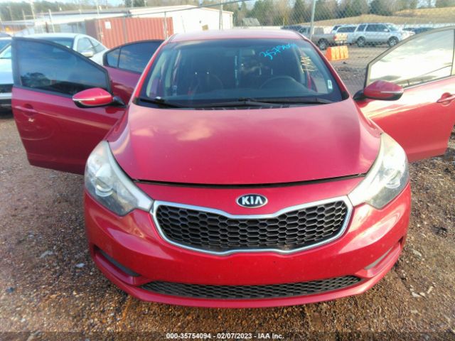 KNAFX4A68G5565414 KIA FORTE LX