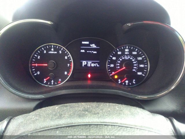 KNAFX4A68G5565414 KIA FORTE LX
