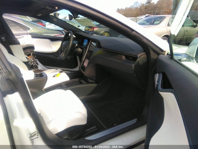 Tesla MODEL S 2018 5YJSA1E4XJF272193 Image 17
