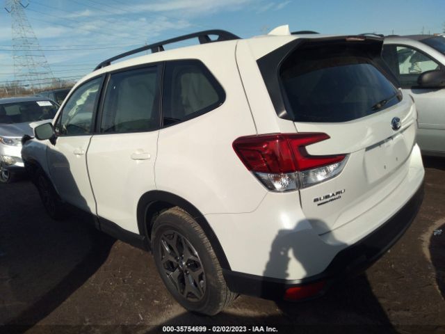 JF2SKAEC3NH478256 Subaru Forester Premium