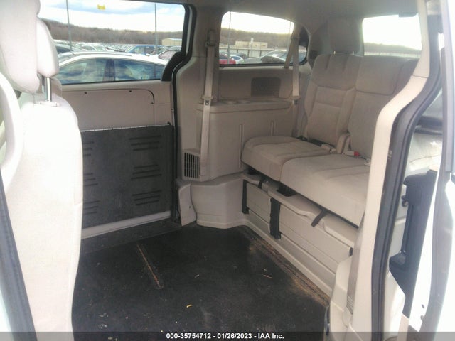 2016 Dodge Grand Caravan, VIN: 2C4RDGBGXGR320490