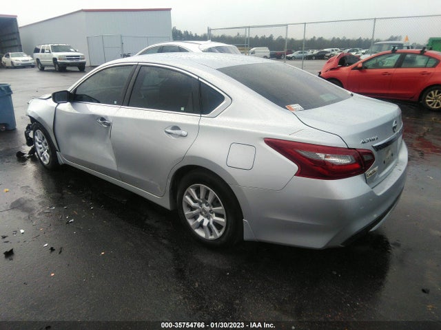 2018 Nissan Altima, VIN: 1N4AL3AP0JC271039